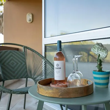 Apartment Sublime Next To The Sea Oeiras