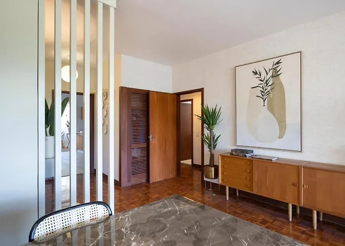 Sublime Next To The Sea